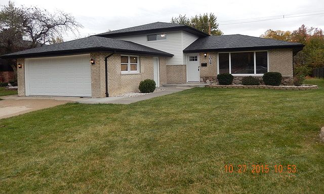 1st image of 1029 E 168th Pl
