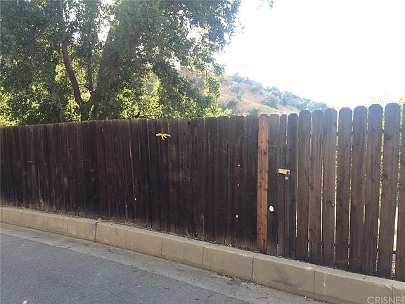 3rd image of 14889 Round Valley Dr
