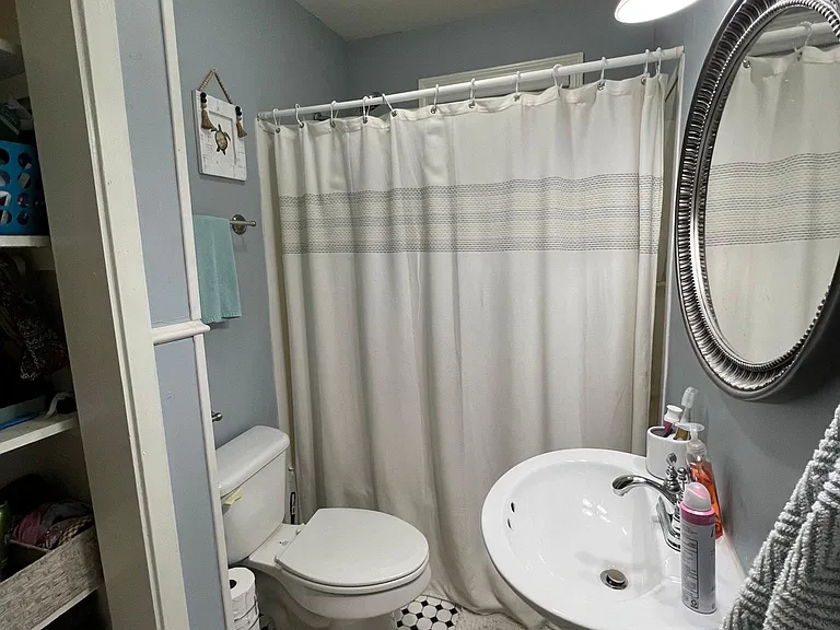 16 Lindbergh Blvd — Photo 7
