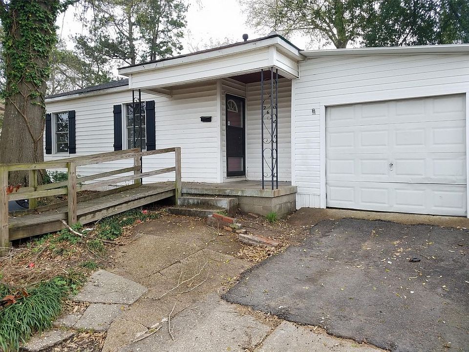 1st image of 2635 Waggoner Ave