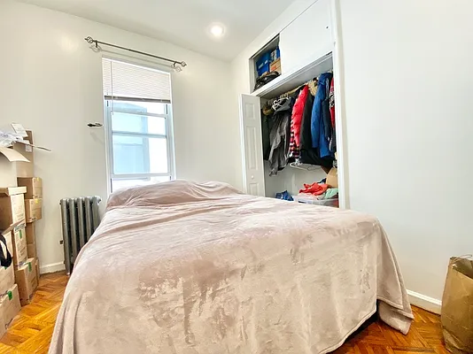 Rented by Keller Williams NYC | media 16