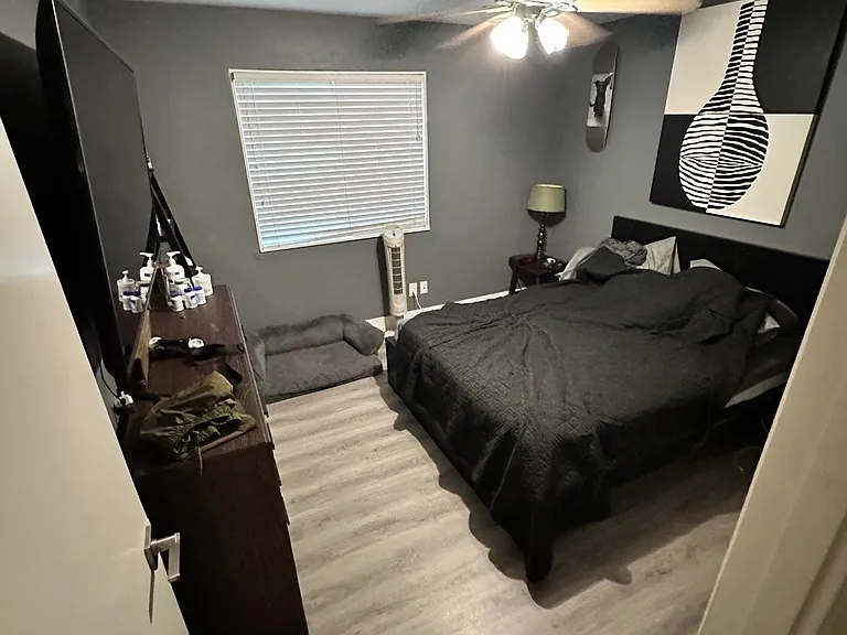 6814 S Rita Ln — Photo 2