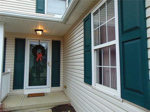 2nd image of 33448 Shelly Ct