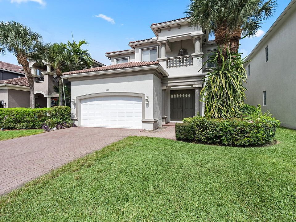 1st image of 1025 Grove Park Circle