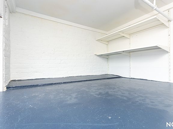 4th image of 1085 Willoughby Ave APT 305