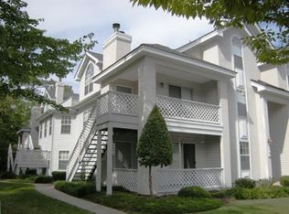 708 Inlet Quay APT E, Chesapeake, VA 23320