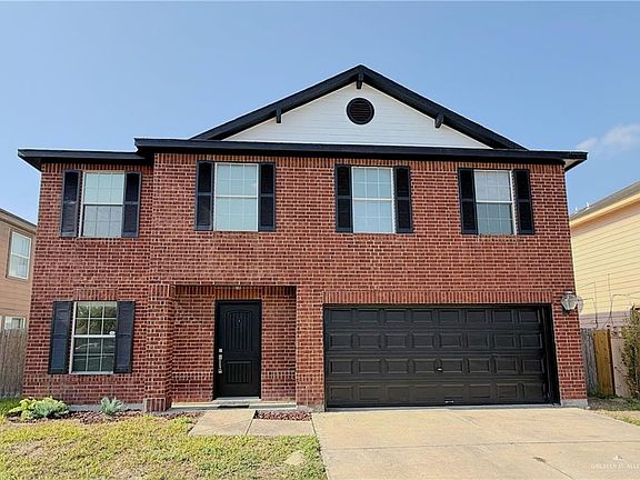 2nd image of 3829 Drury Dr