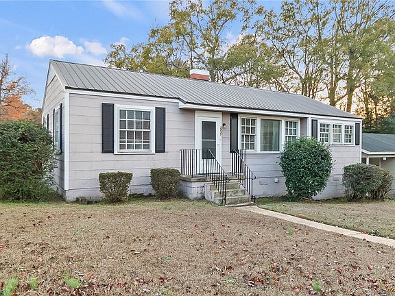 2nd image of 2237 Lavera Dr