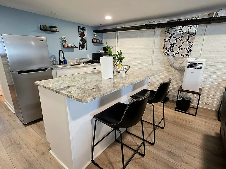 7218 Monument Ave — Photo 42