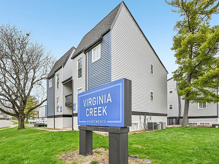 Virginia Creek Apartments — Photo 32