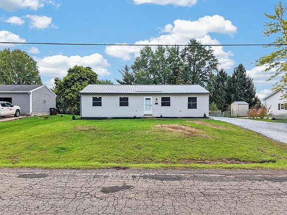2nd image of 4416 White Rd