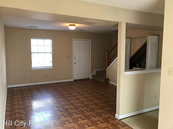 2nd image of 78 Countryplace Ln