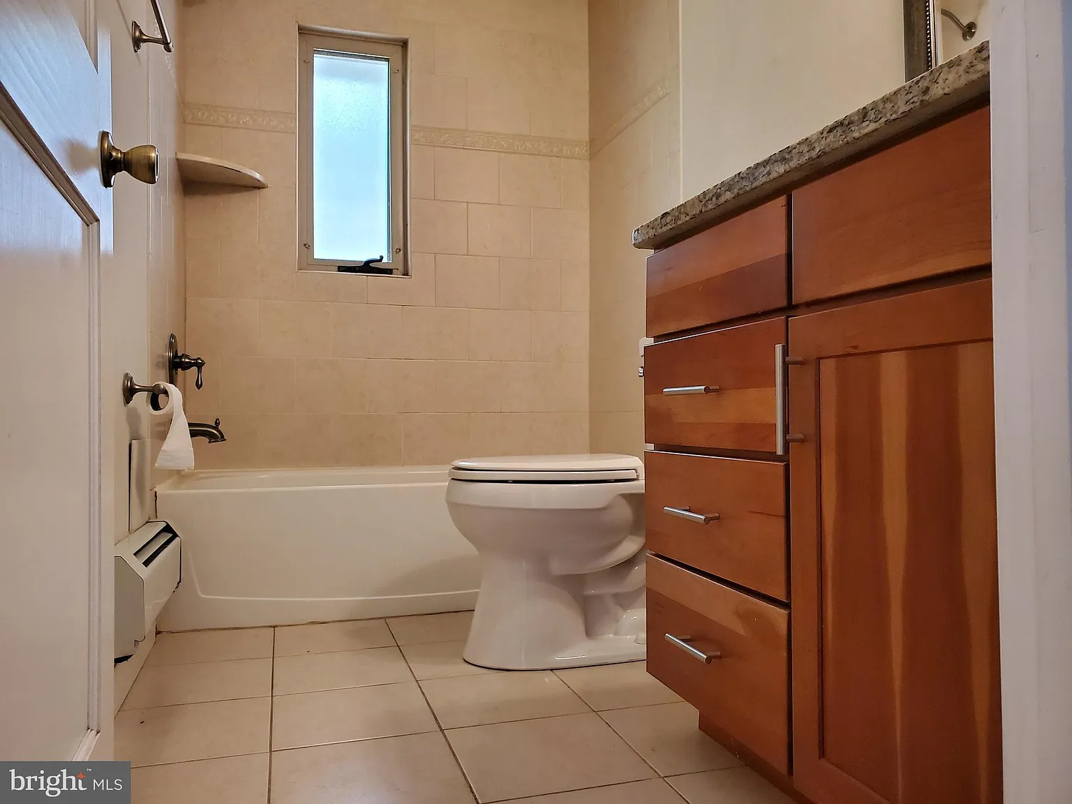 1 bed, 700 sqft, $1,850 — Photo 4
