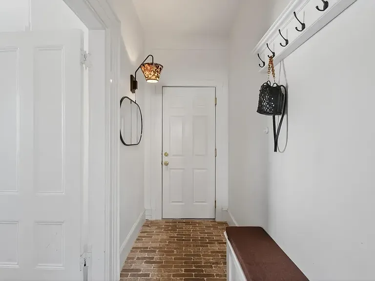 62 Saint Lawrence St #2 — Photo 12
