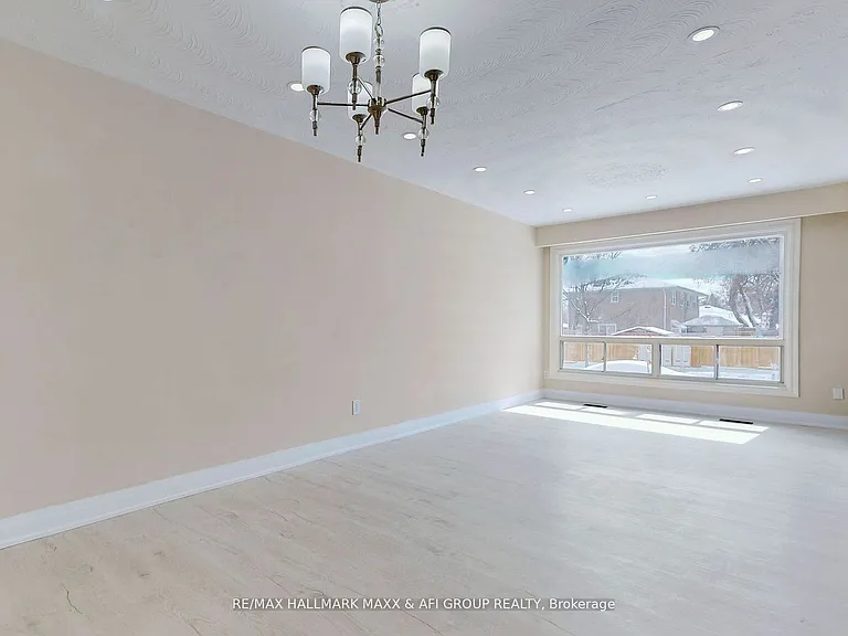 207 Septonne Ave #MAIN — Photo 5