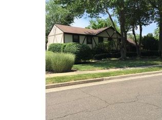 3832 Mettler Ln, Huntingdon Valley, PA 19006