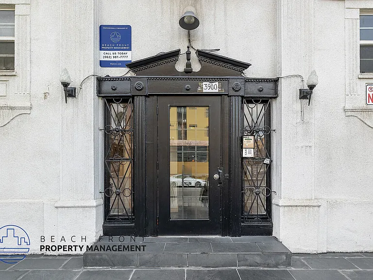 3900 Ingrahm St. — Photo 12