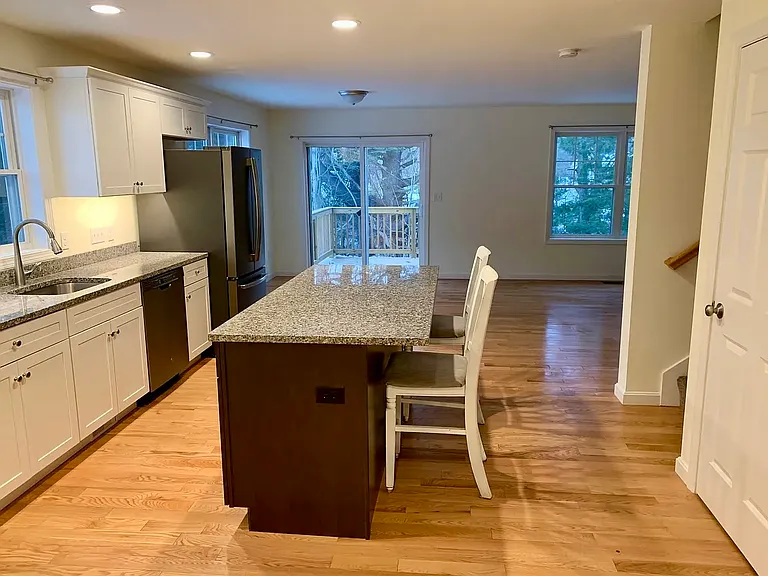 21 Topaz Dr #2 — Photo 2