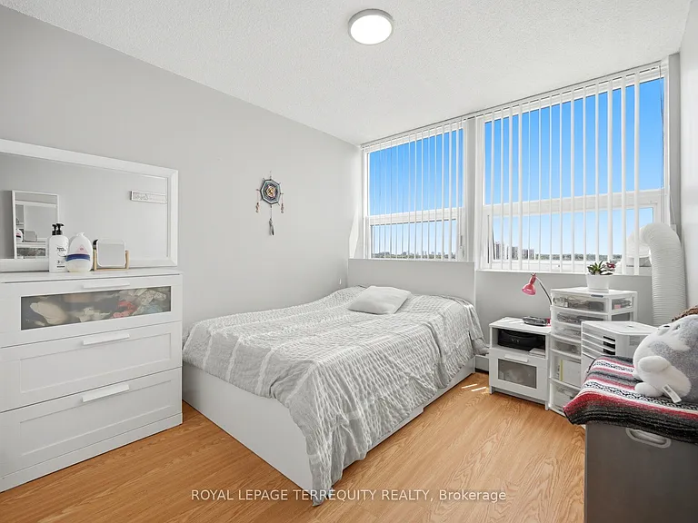 2929 Aquitaine Ave #709 — Photo 22