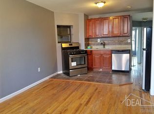 250 4th Ave, Brooklyn, NY 11215