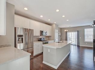 9077 Demarest Dr, Fishers, IN 46038