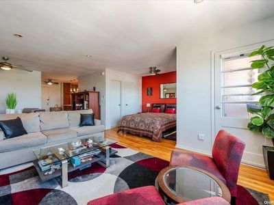600 Shore Rd. #6m, Long Beach, NY, 11561