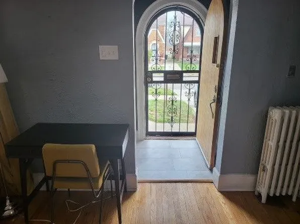 16557 Roselawn St, Detroit, MI 48221