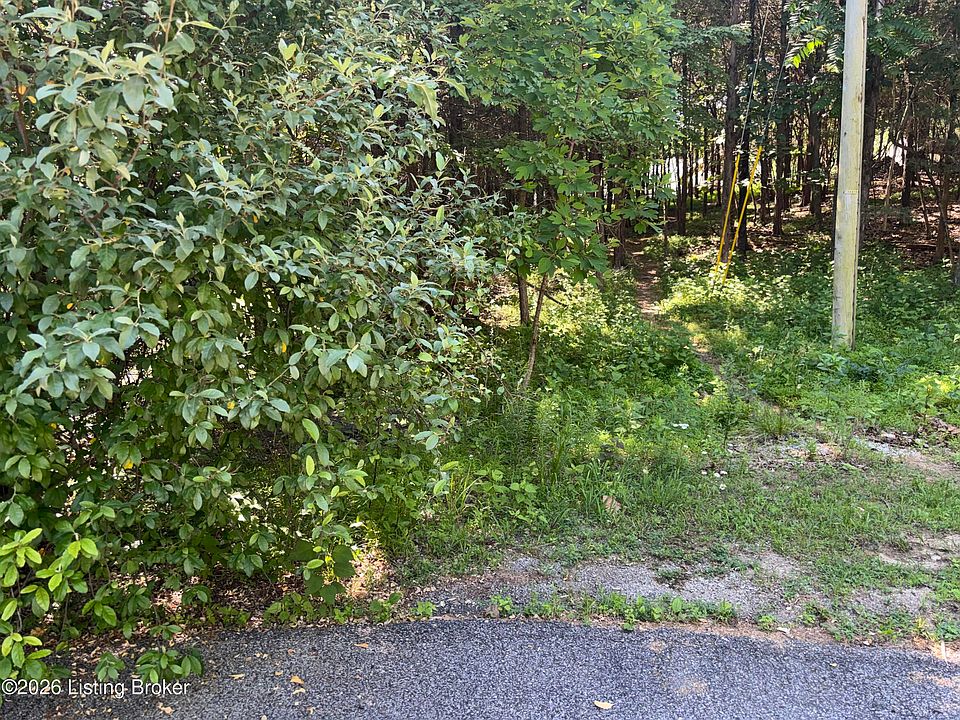 1st image of 304 Robin Way