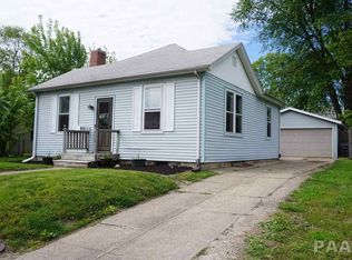 1115 Highland Ave, Pekin, IL