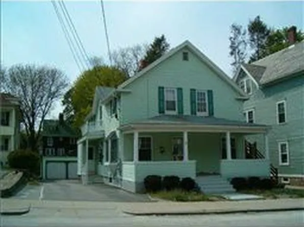 133 Welles St, Woonsocket, RI 02895