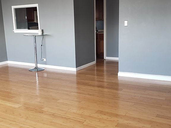 4th image of 3950 N Lake Shore Dr #2306B