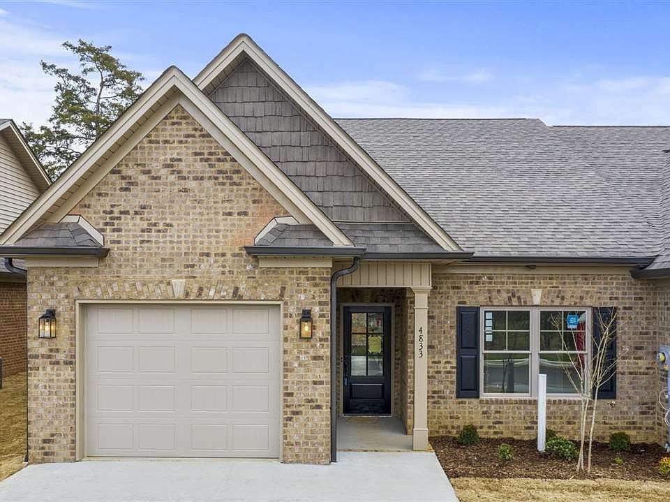 1st image of 4833 Grove Park Dr NE Lot 1