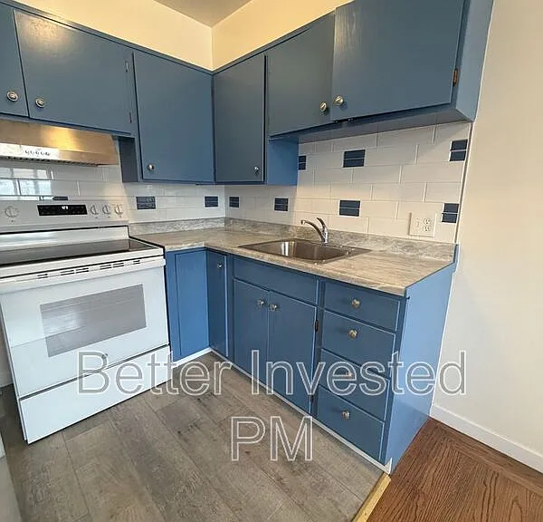 2400 39th Ave #2 — Photo 12
