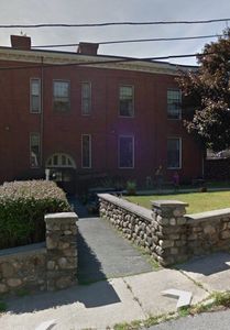 40 School St APT 10, Haverhill, MA, 01830
