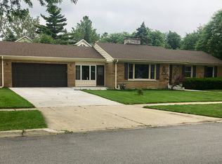 205 E Washington Blvd, Lombard, IL