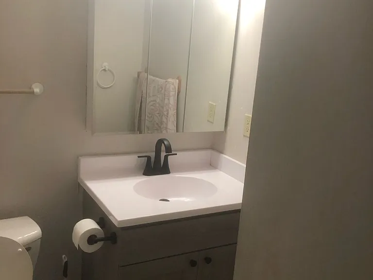 1758 Meadowlark Rd — Photo 8