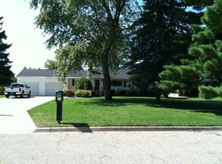 3261 Lynne Ave, Flint, MI 48506