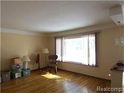 3rd image of 6747 Donnybrook Dr