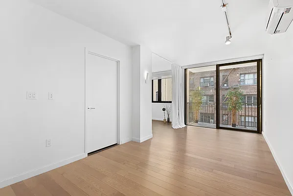 Rented by Compass | media 1