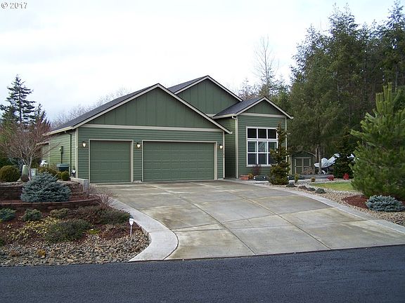 3rd image of 365 Silver Shores Dr