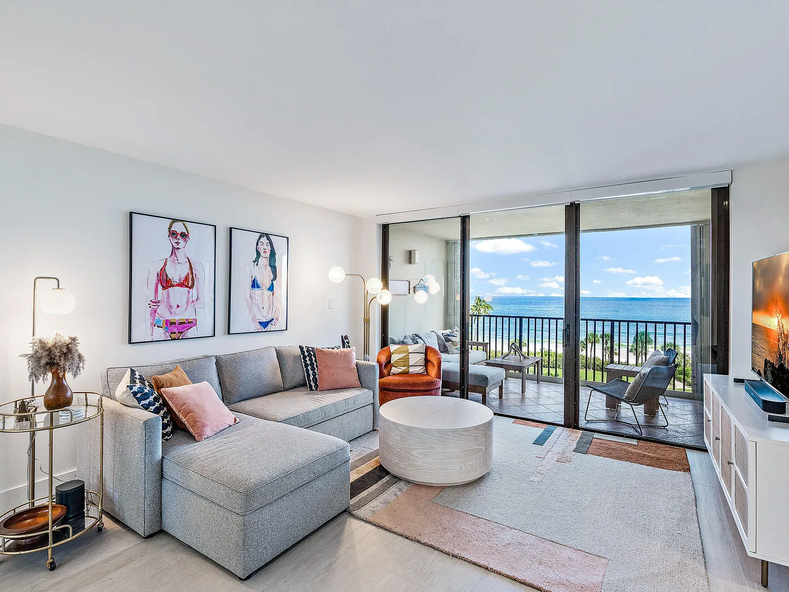 2 bed, 2.0 bath, 1270 sqft, $6,000 — Photo 1