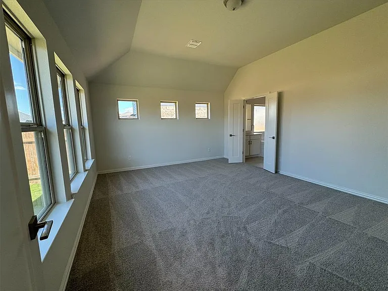 Primary suite