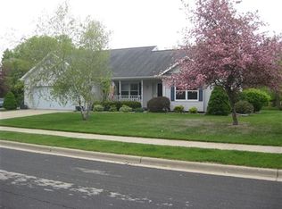 1209 Schefelker Ln, Stoughton, WI 53589