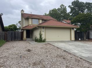 1116 Trombetta St, Santa Rosa, CA 95407