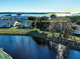 4613 Independence Dr, Bradenton, FL 34210