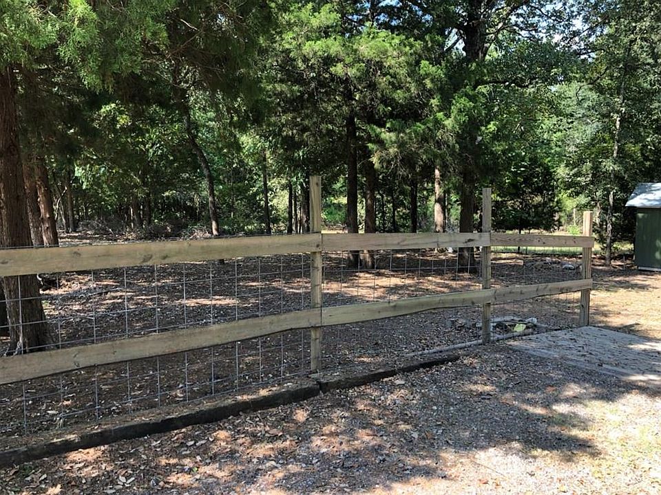 1st image of 1065 Hickory Hills Dr