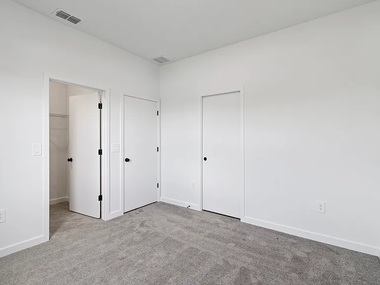 3250 Energy Dr — Photo 8