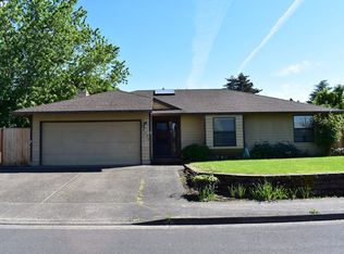 18350 SW Deloris Ln, Beaverton, OR 97007