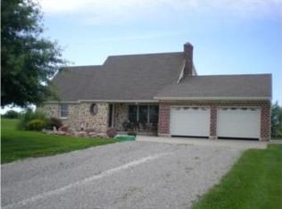 14956 Leavenworth Rd, Basehor, KS 66007