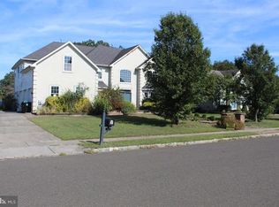 140 Ryans Run, Sicklerville, NJ 08081